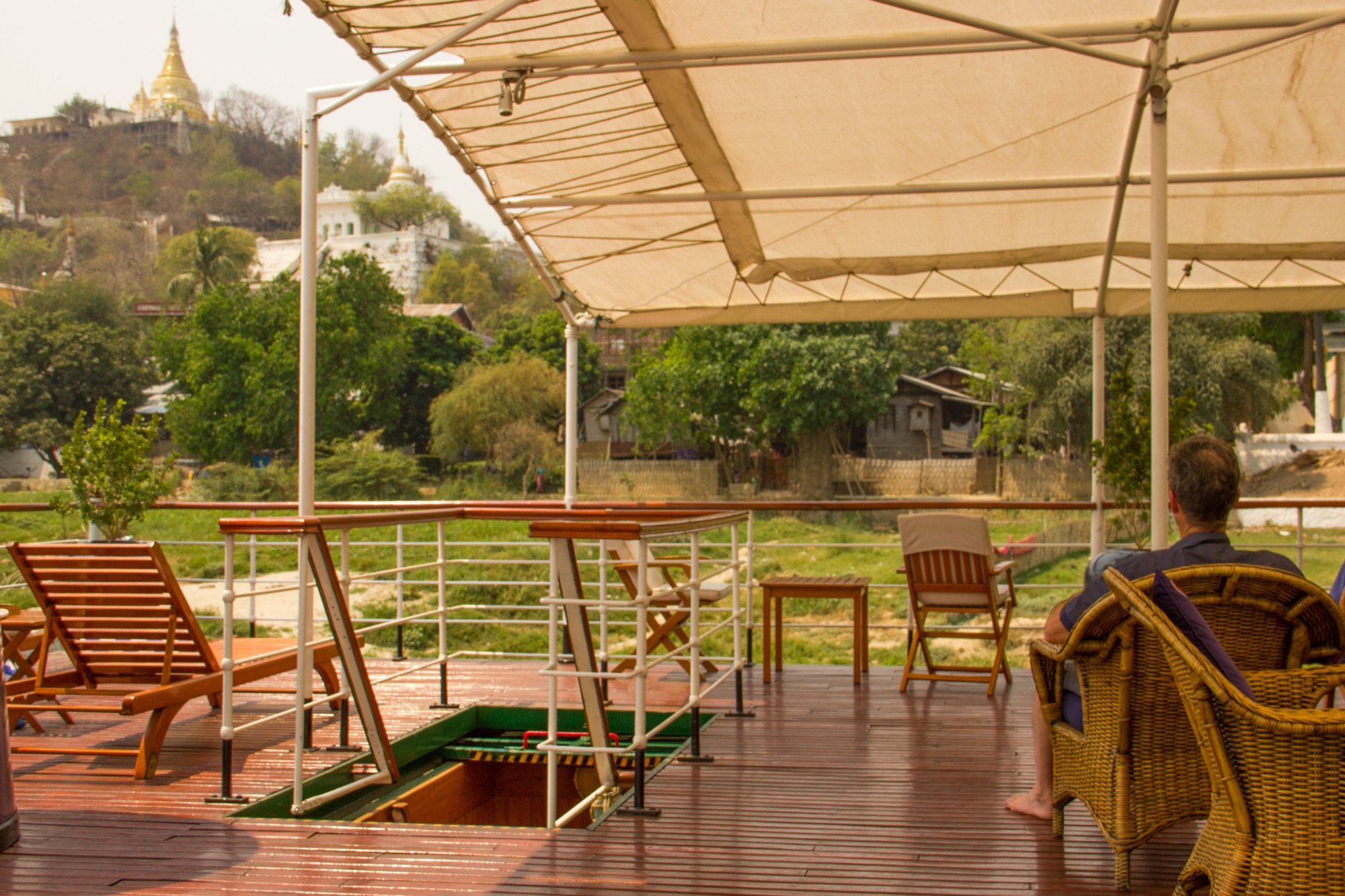 Pandaw RV Pandaw II Sun Deck 2.jpg